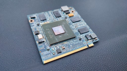 Zdjęcie oferty: Karta graficzna GeForce 8600M GT Laptop G84-600-A2