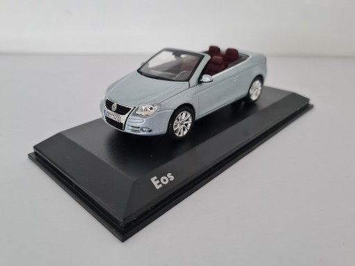 Zdjęcie oferty: Modelik Volkswagen EOS skala 1:43 ORYGINAŁ