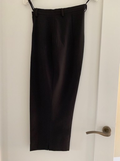 Zdjęcie oferty: Spodnie damskie 38 Margo za kolano czarne