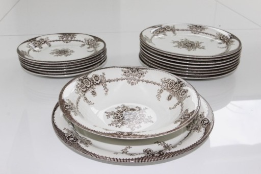 Zdjęcie oferty: Rorstrand, Sweden, porcelana,70-te lata, 16 części