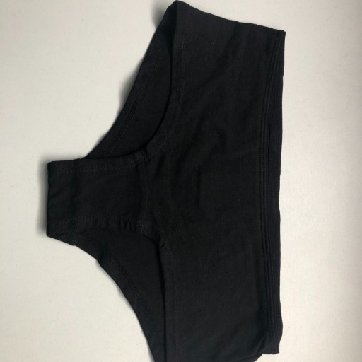 Zdjęcie oferty: czarne majtki H&M xs 34 figi