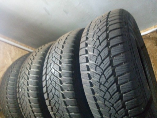 Zdjęcie oferty: 4szt opony zimowe 205/65 R15 FULDA Kristall