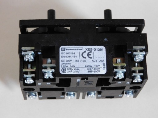 Zdjęcie oferty: Telemecanique Schneider XESD1291 blok styków XES-D1291