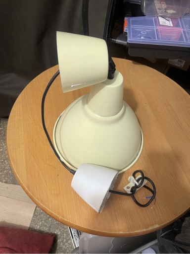Zdjęcie oferty: Lampa kuchenna IKEA kość słoniowa