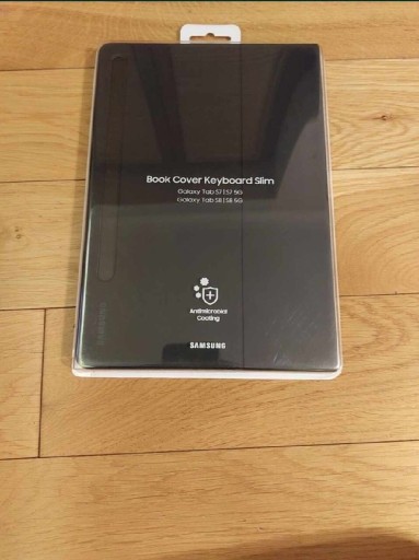 Zdjęcie oferty: Pokrowiec i klawiatura do Samsung Galaxy Tab S7 S8