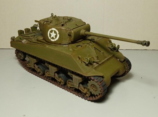 Zdjęcie oferty: model sklejony Sherman M4A3
