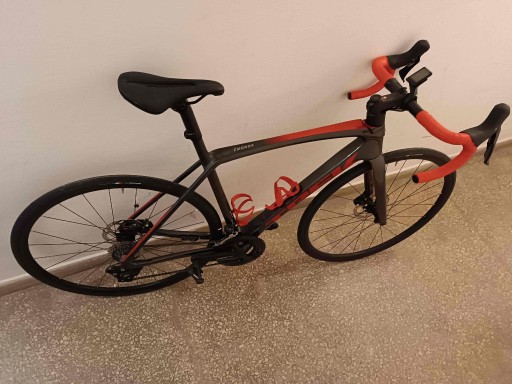 Zdjęcie oferty: Rower szosowy Trek Emonda SL5