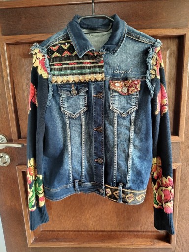 Zdjęcie oferty: Jeansowa kurtka Desigual - r.M