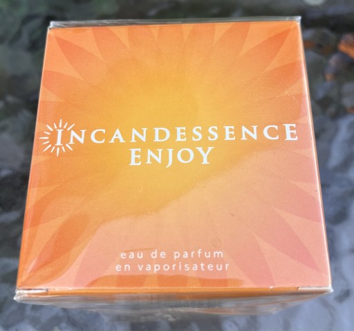 Zdjęcie oferty: Avon Incandessence Enjoy 50 ml unikat folia