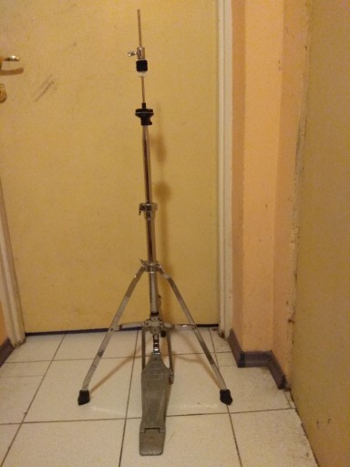 Zdjęcie oferty: PEARL-STATYW HI-HAT z obrotowymi nogami (perkusja)