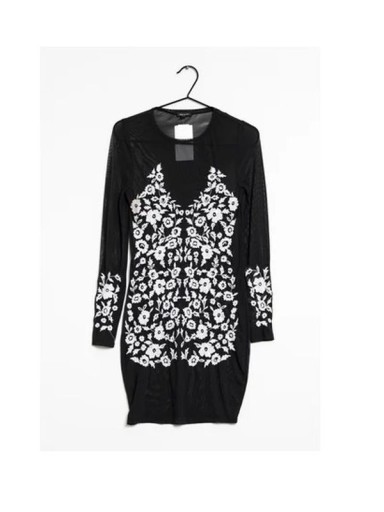 Zdjęcie oferty: mini z siateczki z długim rękawem w białe kwiaty sukienka RIVER ISLAND