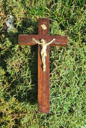 Zdjęcie oferty: Stary drewniany krzyż z Jezusem