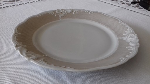 Zdjęcie oferty: Patera porcelanowa zdobiona z Wałbrzycha, Vintage