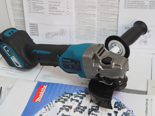 Zdjęcie oferty: MAKITA GA 029 GZ szlifierka kątowa 40v bez aku 