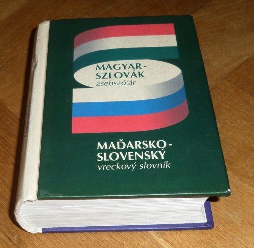 Zdjęcie oferty: SŁOWNIK węgierski słowacki magyar slovensky 