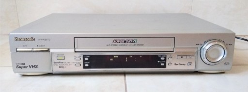 Zdjęcie oferty: Magnetowid Panasonic NV HS 870 S-VHS ET