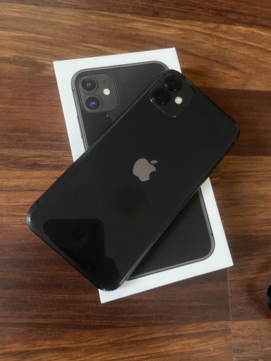 Zdjęcie oferty: iPhone 11 64gb czarny, sprawny. 