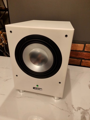 Zdjęcie oferty: CANTON SUB 8.2 Porządny subwoofer aktywny ! TOP