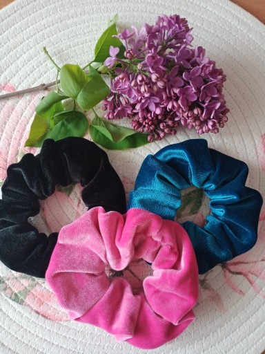 Zdjęcie oferty: Gumki do włosów, zestaw, scrunchie, handmade