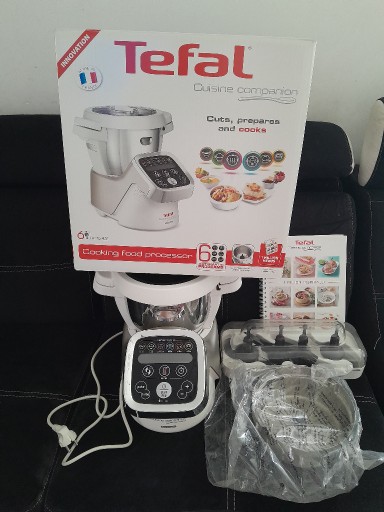 Zdjęcie oferty: Robot kuchenny Tefal Companion  1550 W  FE800A