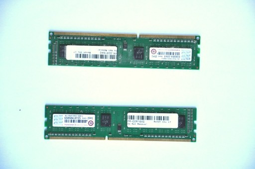 Zdjęcie oferty: Pamięć RAM DDR3 2 x 4gb 1600MHz