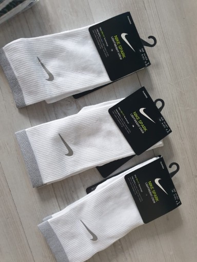 Zdjęcie oferty: Skarpety do biegania Nike Spark r 44-45 3 pary