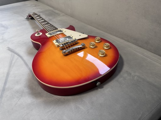 Zdjęcie oferty: Gitara elektryczna Suzuki Les Paul