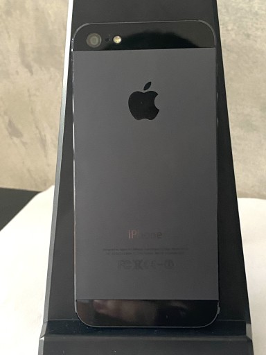 Zdjęcie oferty: iPhone 5 16 GB Space Gray