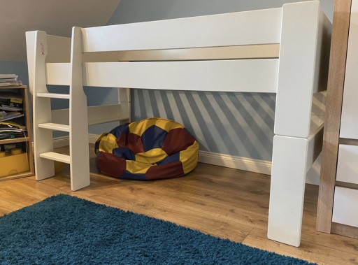 Zdjęcie oferty: Piętrowe łóżko z drewna, duńskie 