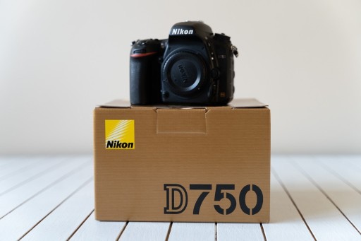 Zdjęcie oferty: Lustrzanka Nikon D750 jak nowa / 29 tys zdjęć