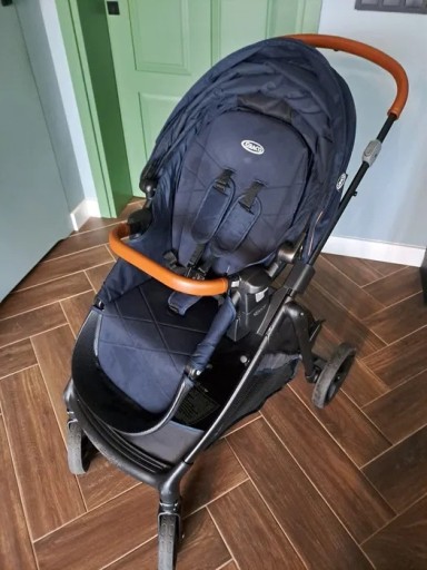 Zdjęcie oferty: Wózek spacerowy Graco Near2Me Eclipse