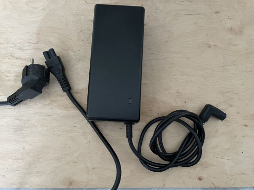 Zdjęcie oferty: Firmowa ładowarka do roweru 42V 2A