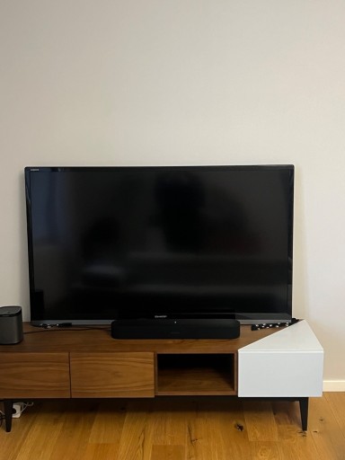 Zdjęcie oferty: Sprzedam telewizor Sharp LC-60LE740E