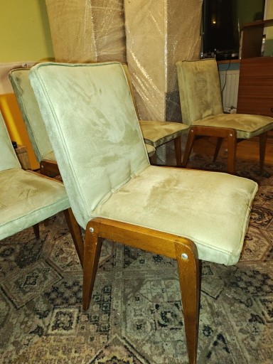 Zdjęcie oferty: Sprzedam 6 krzeseł z PRL-u vintage oldschool 