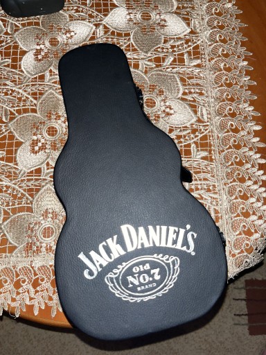 Zdjęcie oferty: Pokrowiec Gitara Jack Daniels