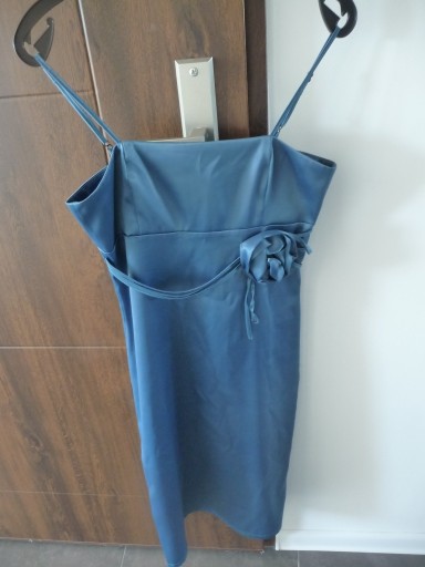 Zdjęcie oferty: Elegancka sukienka na naramkach morski roz. 36