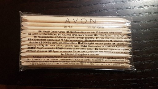 Zdjęcie oferty: Avon patyczki drewniane do skórek 50szt.