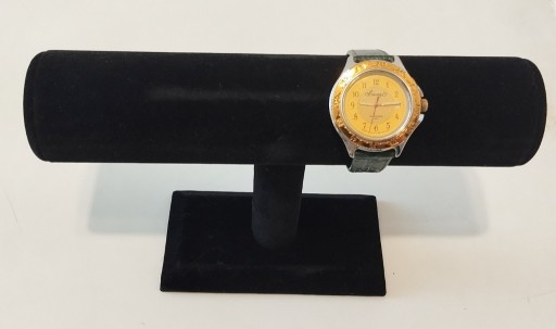 Zdjęcie oferty: Ekspozytor na zegarki, bransoletki, biżuterię 