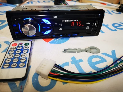 Zdjęcie oferty: RADIO SAMOCHODOWE 1DIN USB MIKROFON BLUETOOTH(190)