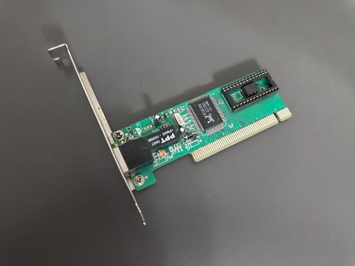 Zdjęcie oferty: Karta sieciowa Ethernet Realtek RTL8139D