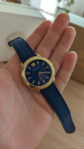 Zdjęcie oferty: Nowy złoty zegarek VERSACE VELQ00819 V-URBAN