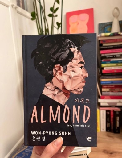 Zdjęcie oferty: Almond, Won-Pyung Sohn