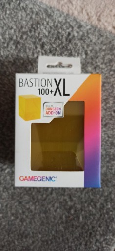 Zdjęcie oferty: Pudełko Na Karty Gamegenic: Bastion 100+ XL