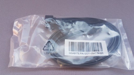 Zdjęcie oferty: kabel SATA 3 Gigabyte 2 szt.