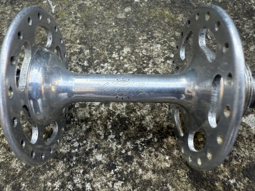 Zdjęcie oferty: Piasta torowa Campagnolo 40h