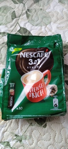 Zdjęcie oferty: Nowa kawa nescafe 3 w 1 strong rozpuszczalna 