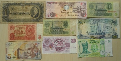 Zdjęcie oferty: Zestaw 9 banknotów Europa Azja 1937 - 2021