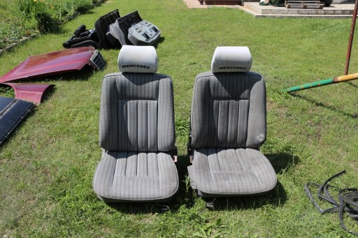Zdjęcie oferty: Fotel kierowcy siwy siwa krata W124