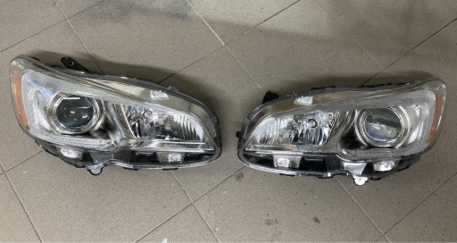 Zdjęcie oferty: Subaru wrx lampy przod