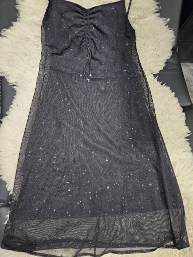 Zdjęcie oferty: Sukienka Mała czarna nakrapiana śliczna r.M
